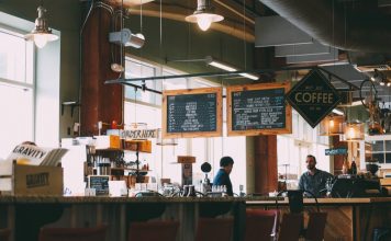 cafe-984275_1920